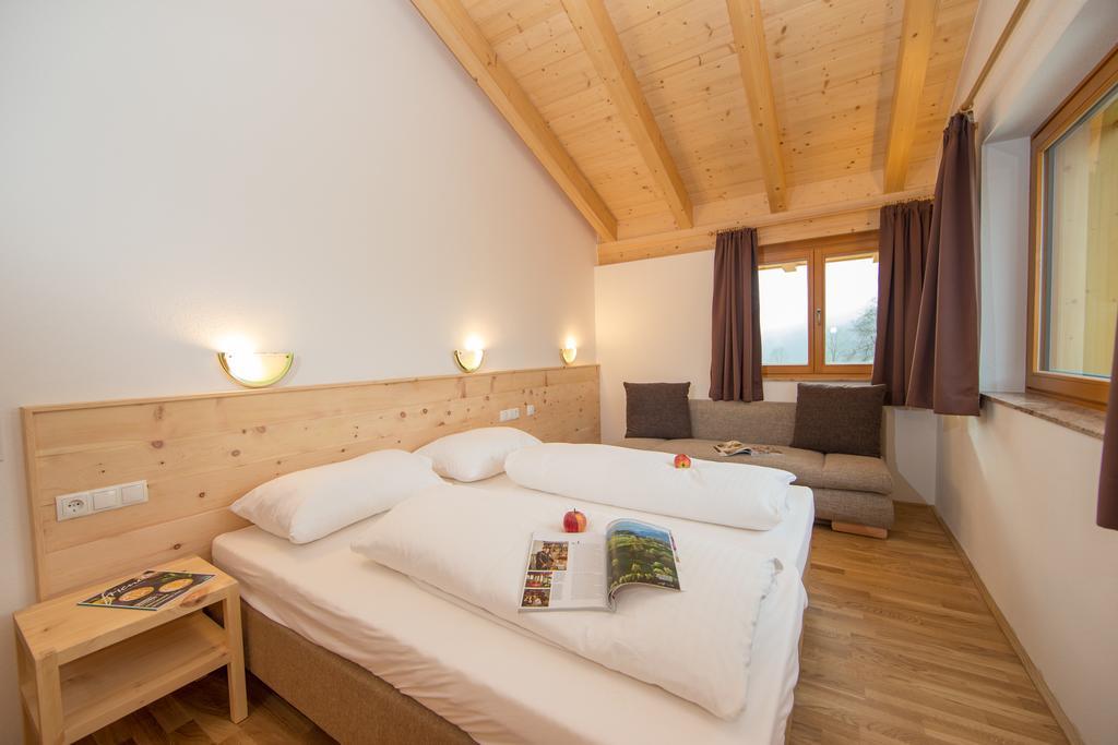 Penthousewohnung Mit Garten Sauna Pool Maishofen Camera foto